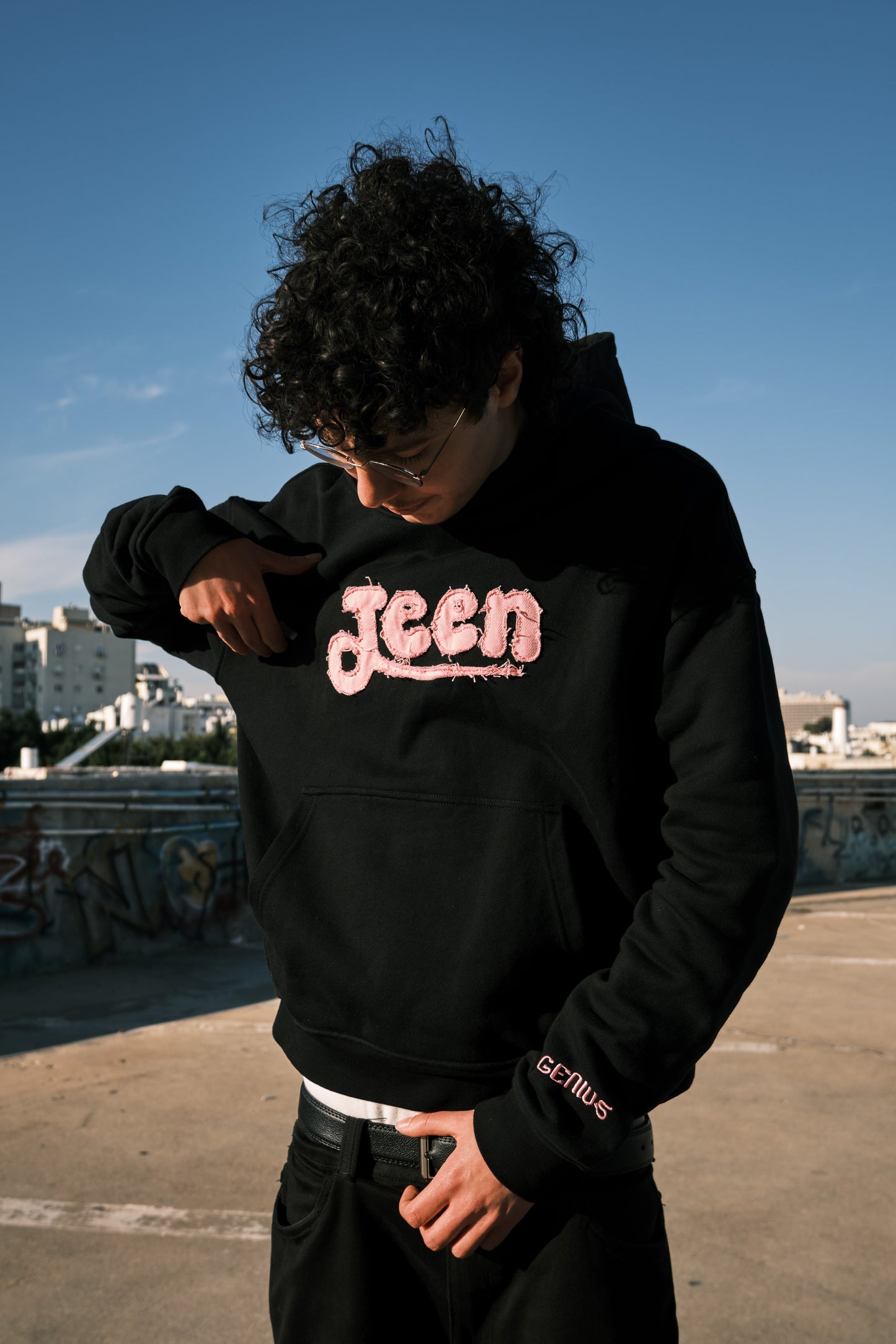"A GENIUS" BLACK HOODIE