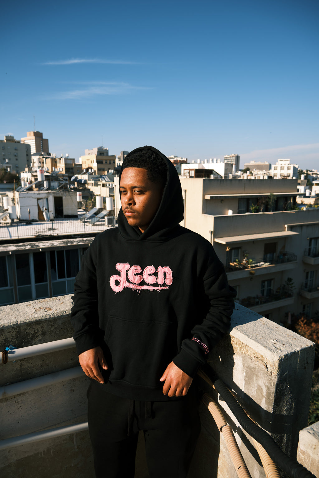 "A GENIUS" BLACK HOODIE