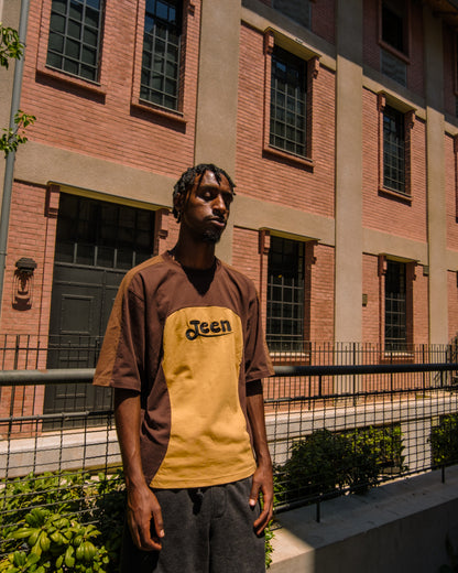 BROWN "JEEN" T SHIRT